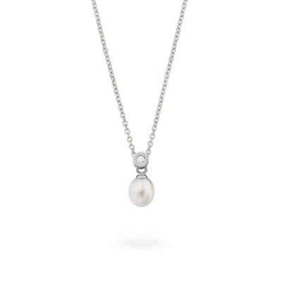 Pearl pendant with Cubic Zirconia Necklace