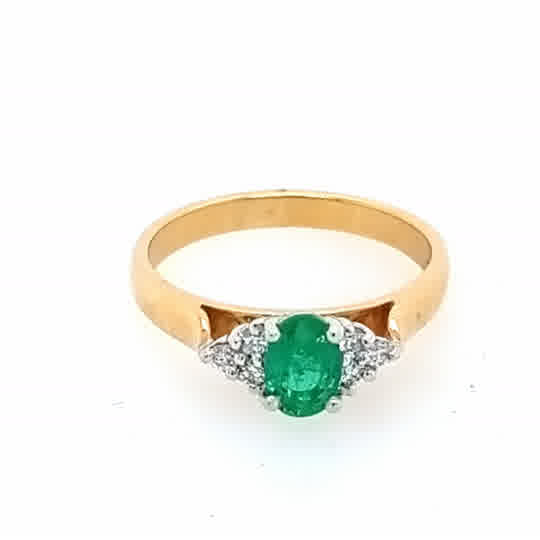18ct Yellow and White Emerald and Diamond Ring