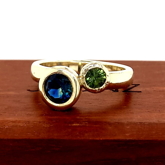 JBD White Gold Blue & Green Sapphire Ring