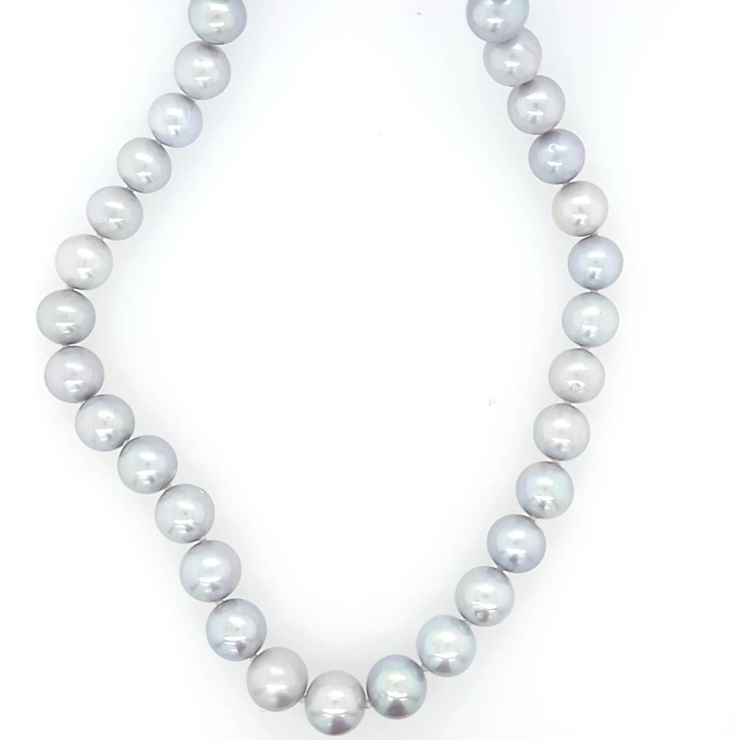 Silver Pearl Semi-Round Baroque Strand